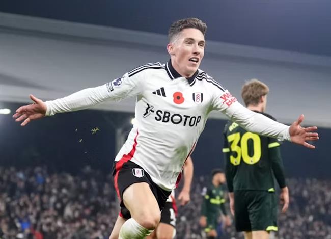 Cuộc Chiến Cân Bằng Crystal Palace Đối Đầu Fulham Trong Một Trận Derby London Sôi Động 3 Cuộc Chiến Cân Bằng Crystal Palace Đối Đầu Fulham Trong Một Trận Derby London Sôi Động
